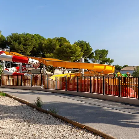 Mobil Equipe Campsite Carry-le-Rouet